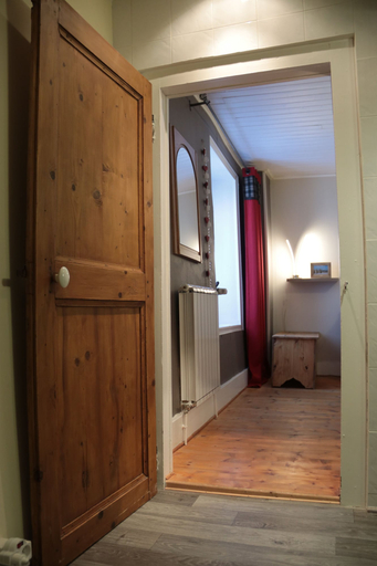 Bedroom 4, Au Coeur du Lapidaire, Jura