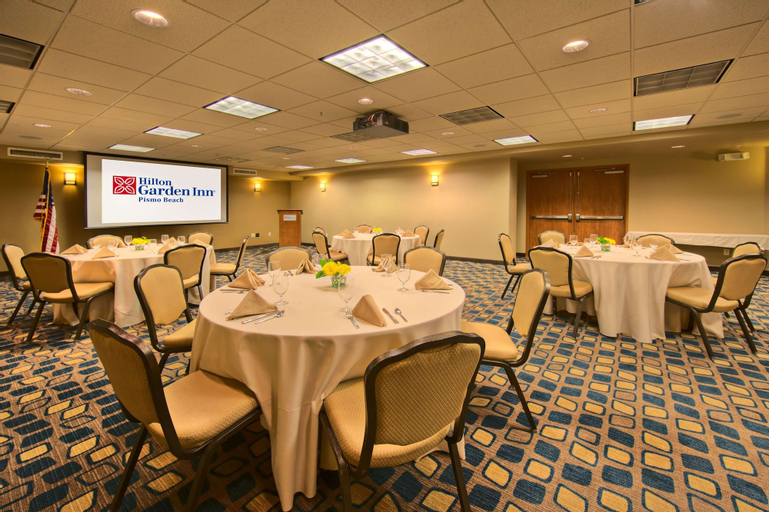 Food & Drinks 5, Hilton Garden Inn San Luis Obispo/Pismo Beach, San Luis Obispo