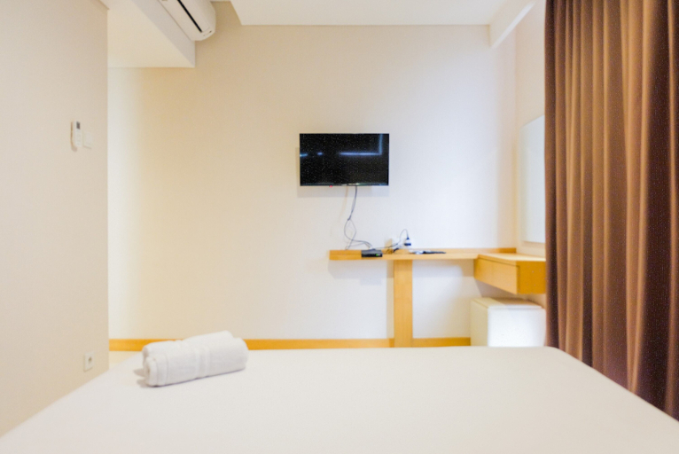 Bedroom 3, Big Size with City View @ 3BR Lexington Apartment, South Jakarta