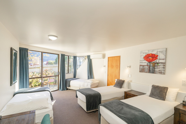 Bedroom 3, Melbourne Lodge, Queenstown-Lakes
