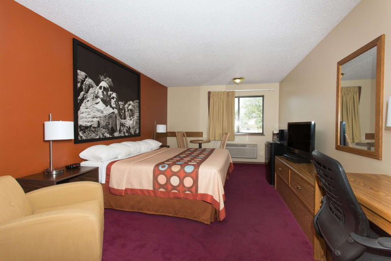 Bedroom 4, Super 8 by Wyndham Chadron NE, Dawes