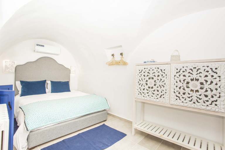 Bedroom 3, Appartement Les Musiciens, Carthage