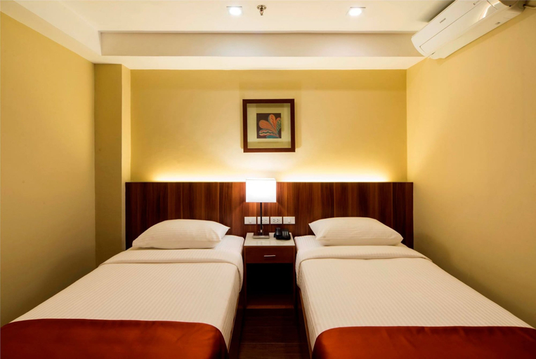 Bedroom 4, V Hotel and Apartel, Baguio City