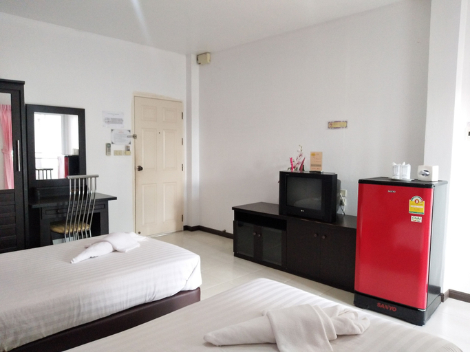 Bedroom 2, Phusuay Park View Hotel, Muang Chaiyaphum