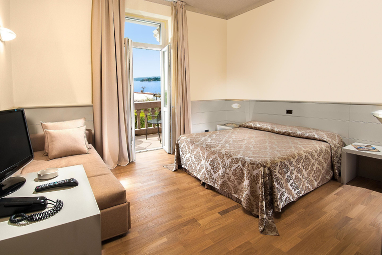 Bedroom 3, Hotel Milano, Brescia