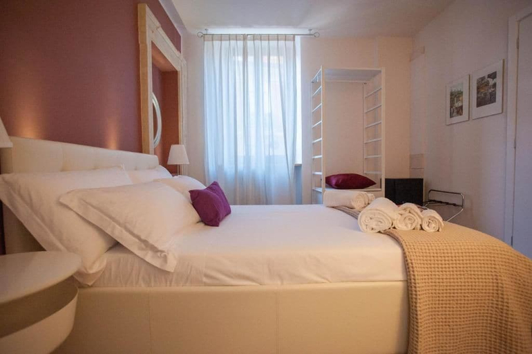 Bedroom 4, Suite Verona Italianflat, Verona