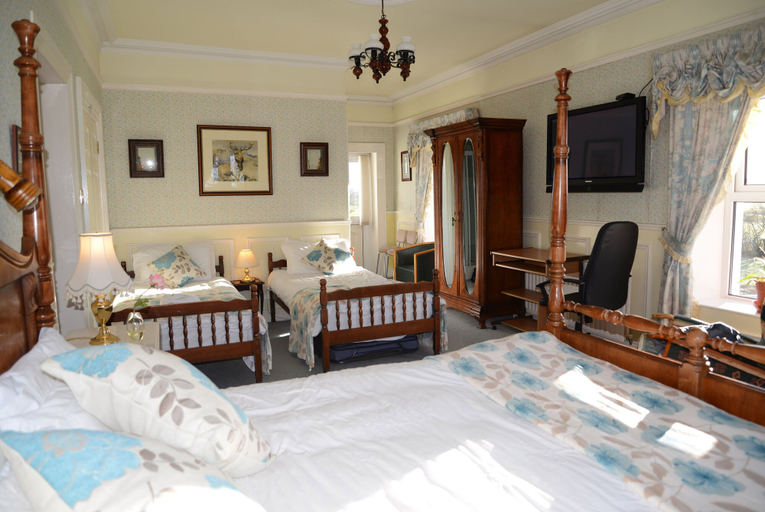 Bedroom 4, Ardgort Country House, Derry and Strabane