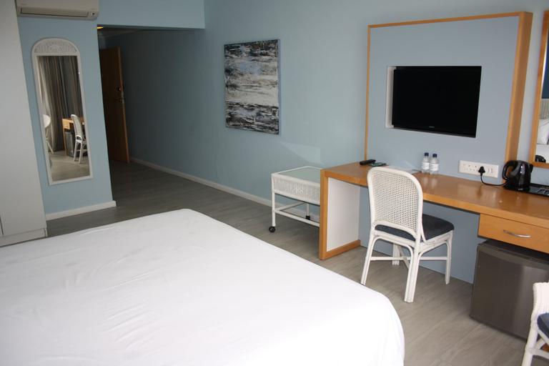 Bedroom 3, Saldanha Bay Hotel, West Coast