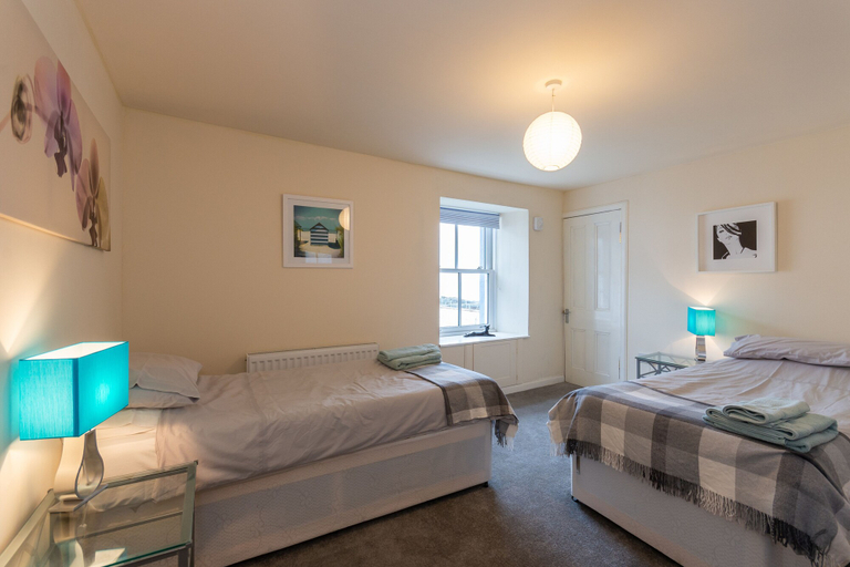 Bedroom 5, Cellardyke 3-bed Cottage, Sleeps 6 by Seafront, Fife