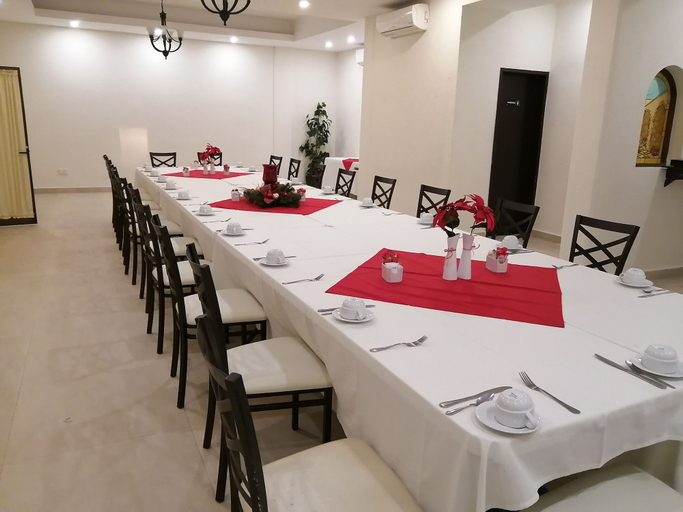 Food & Drinks 5, Del Paseo, Campeche