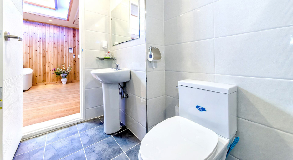 Bathroom 3, Modnie Pension, Seogwipo