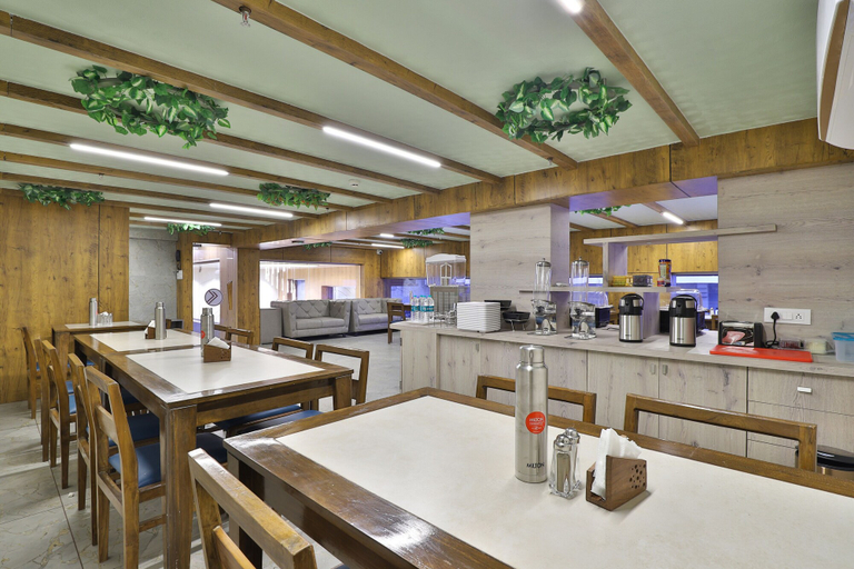 Food & Drinks 3, 7 Orbit Hotel Surat, Surat