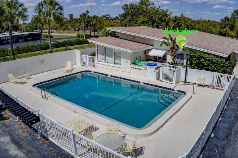 Sport & Beauty 5, Pelican Gardens Villa 23, Sarasota