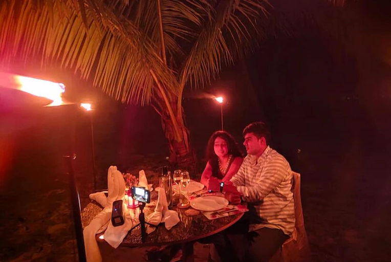 Food & Drinks 4, Honey Moon Beach Resort, South Andaman