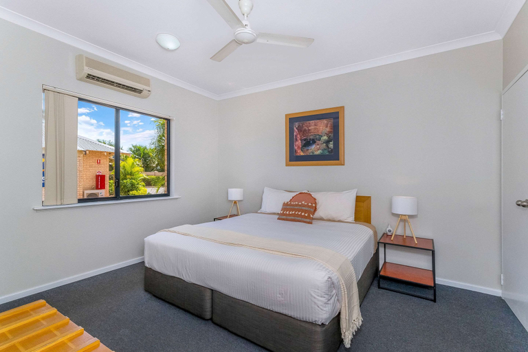 Bedroom 2, Comfort Inn & Suites Karratha, Roebourne