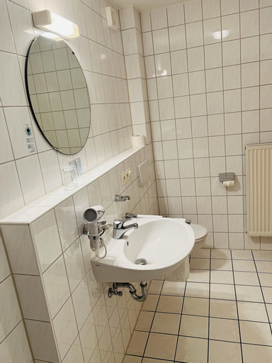 Bedroom 5, Hotel Garni Kern, Rosenheim
