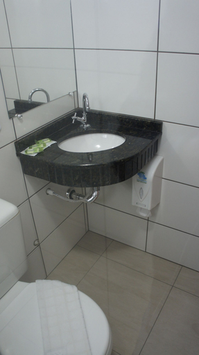 Bathroom 3, Hotel Três Bandeiras, Foz do Iguaçu