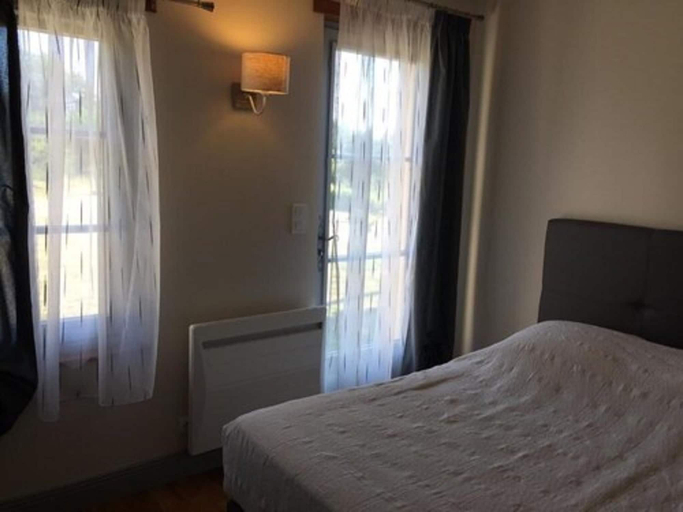 Bedroom 2, Domaine du Lac de Sorin, Vendée