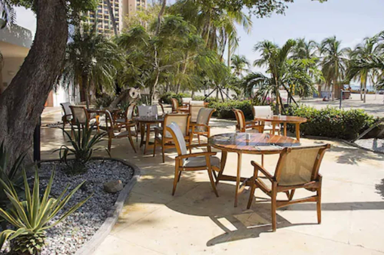 Food & Drinks 4, Hotel Tamacá Beach Resort, Santa Marta (Dist. Esp.)