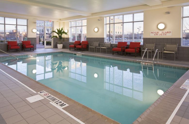 Sport & Beauty 2, DoubleTree by Hilton Chicago Midway Airport, Cook