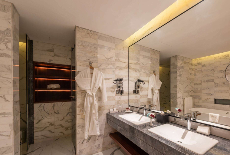 Bathroom 5, Ramada by Wyndham Al Qassim