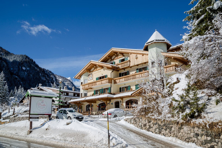 Exterior & Views 2, Pineta Pastry Hotel, Belluno