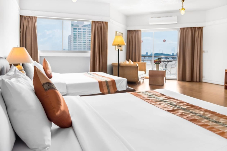 Bedroom 3, Markland Seaside Pattaya, Pattaya