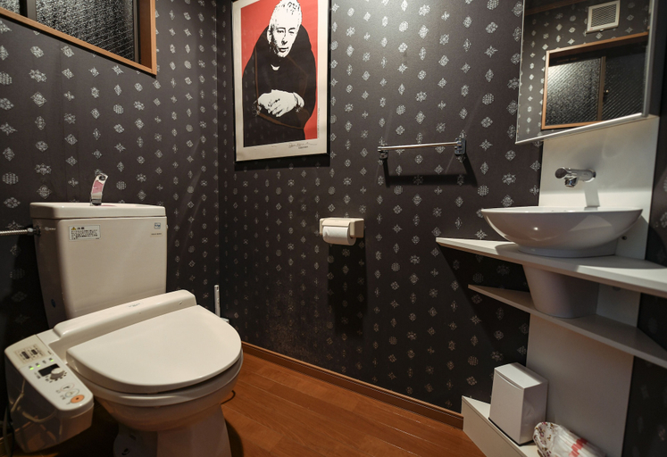 Bathroom 3, Luxury House Hona -Tennoji-, Osaka