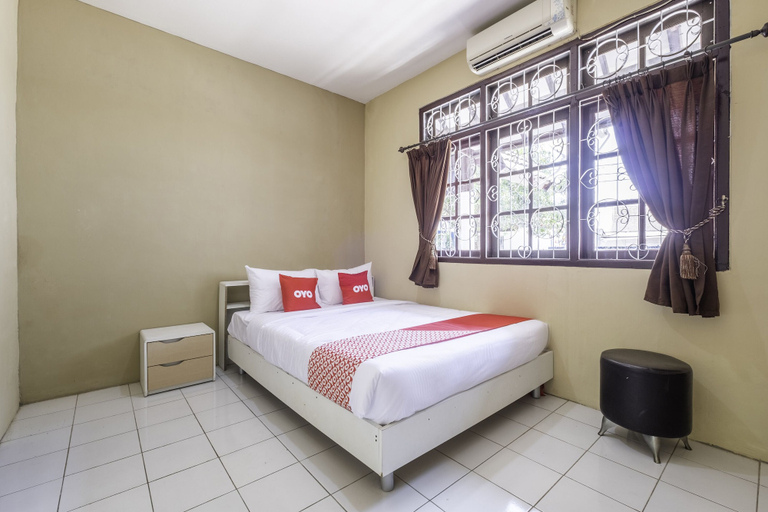 OYO 1568 Stasiun KA Cirebon Guest House - Cek Promo Hotel Murah Terbaru ...
