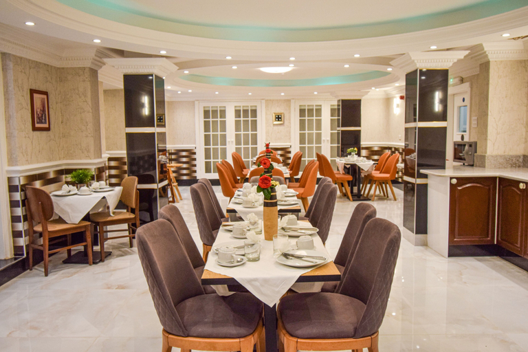 Food & Drinks 5, Pembridge Palace Hotel, London