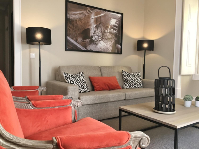 Others 5, Lisbon Finestay Bica, Lisbon