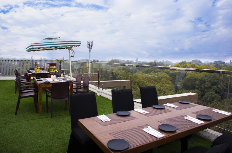 Food & Drinks 5, The Moziac Gwalior, Gwalior