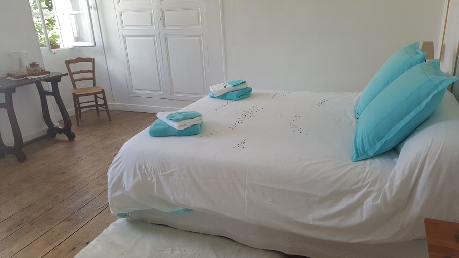 Bedroom 2, La Fruitière, Seine-et-Marne