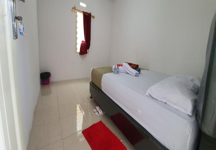 Bedroom 3, New Fatimah Guest House Syariah, Bukittinggi