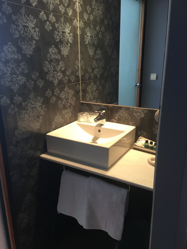 Bathroom 4, Hotel Patilla Ciudad de Requena, Valencia