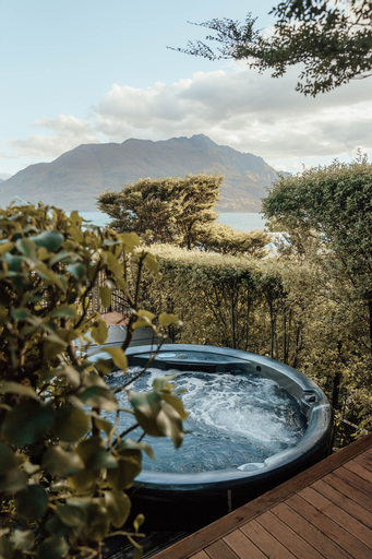 Sport & Beauty 2, Hotel St Moritz Queenstown - MGallery, Queenstown-Lakes