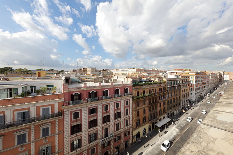 Exterior & Views 2, Exe International Palace, Rome