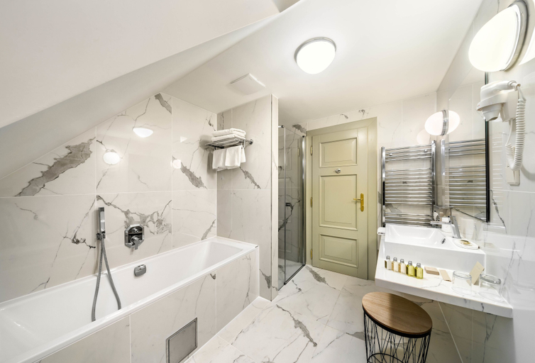 Bathroom 4, Bellevue hotel Český Krumlov, Český Krumlov