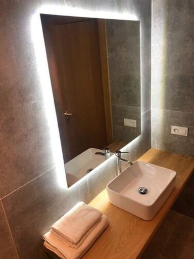 Bathroom 5, Vision immo, Seine-Saint-Denis
