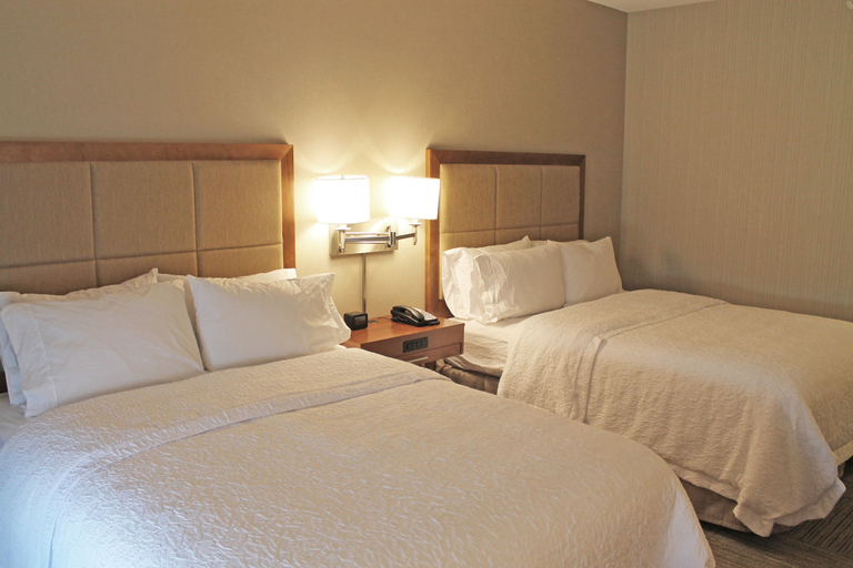 Bedroom 4, Hampton Inn Cape Girardeau I 55 East, Cape Girardeau