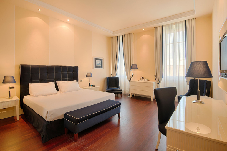 Bedroom 3, Grand Hotel Palazzo Suite & Spa, Livorno