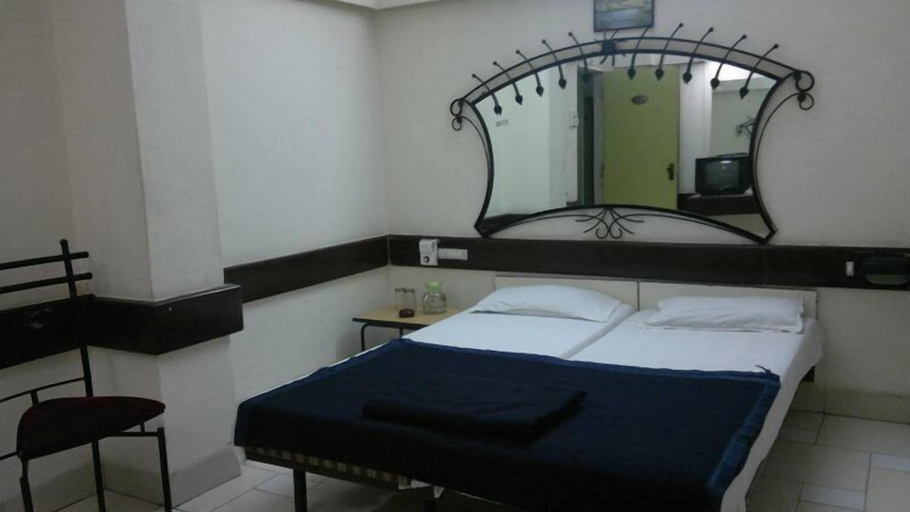 Bedroom 2, Hotel Sea Lord, Mumbai City