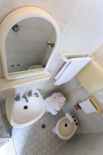 Bathroom 3, Mini Hotel, Rimini