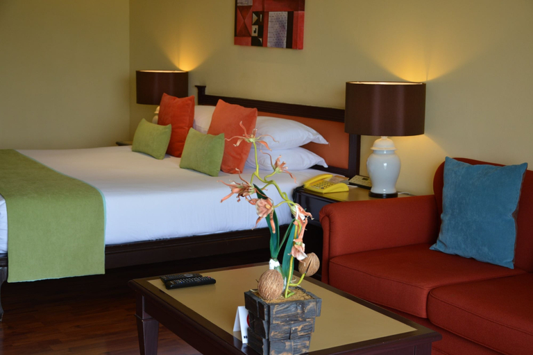Bedroom 3, Sir James Resort, Muak Lek