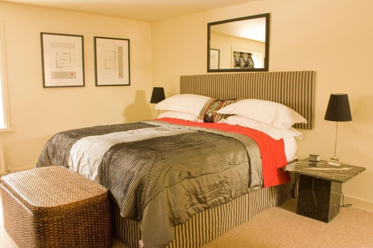 Bedroom 3, The Tankerville Arms, Northumberland