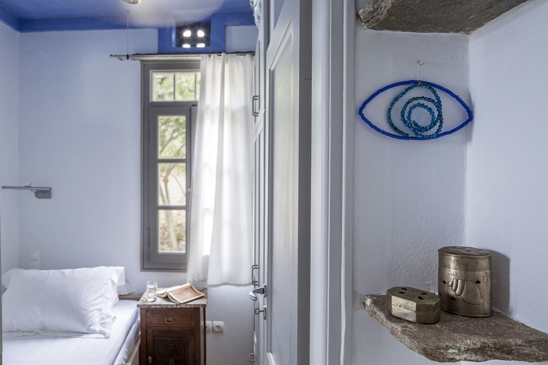 Bedroom 4, Crossroads Inn, South Aegean