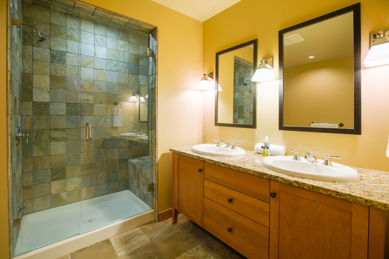 Bathroom, Red Mountain Resort, Kootenay Boundary
