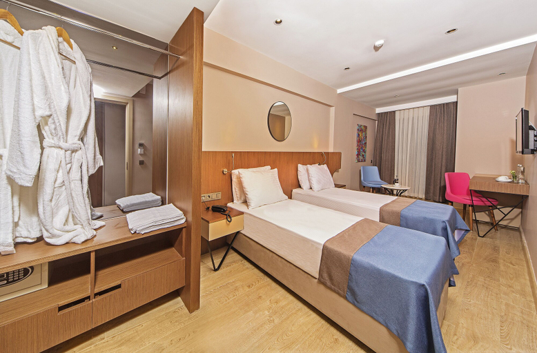 Bedroom 2, Redmont Hotel Nisantasi, Beşiktaş