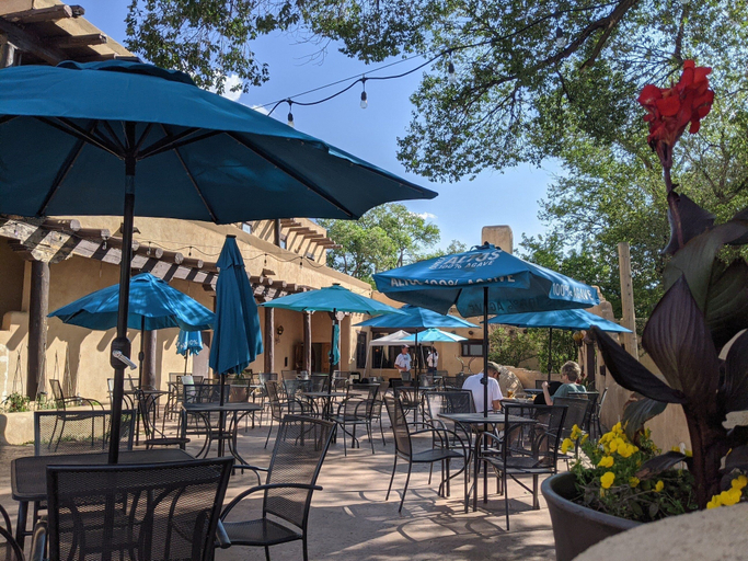 Food & Drinks 5, Sagebrush Inn & Suites, Taos