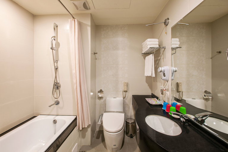 Bathroom 5, Taisugar Hotel Taipei, Taipei City